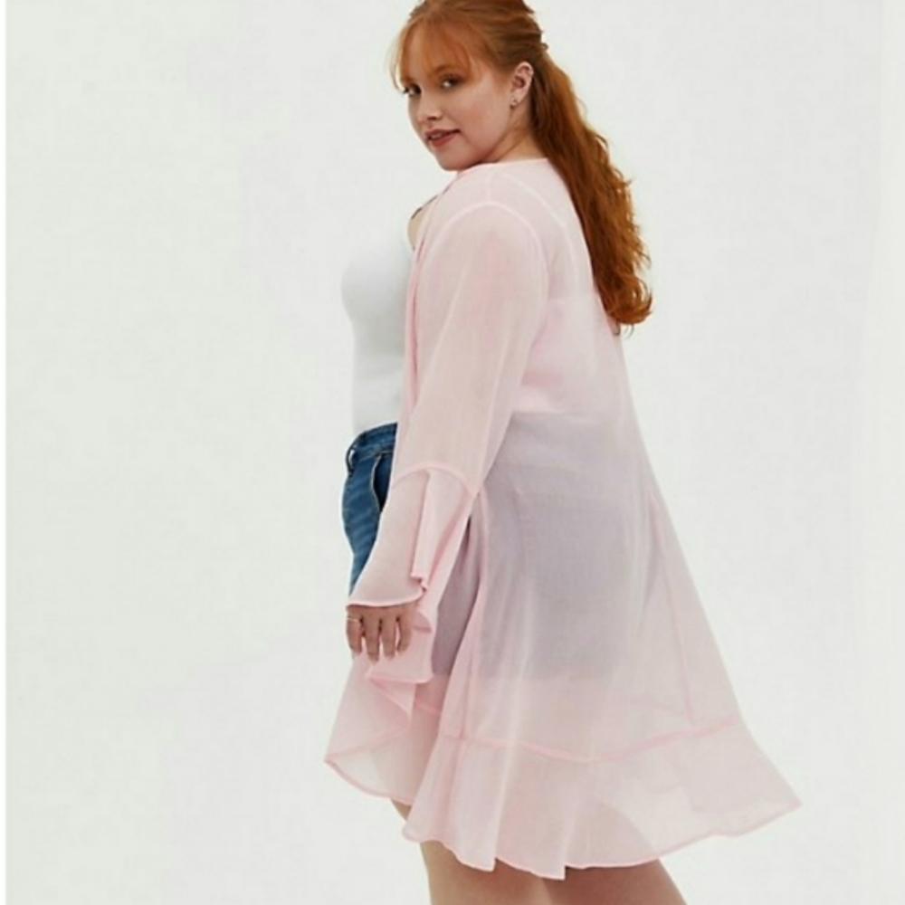 Torrid Kimono Top 2X 18/20W Crinkled Pink Chiffon Sheer Ruffle Bell Sleeve NWT - Picture 4 of 14